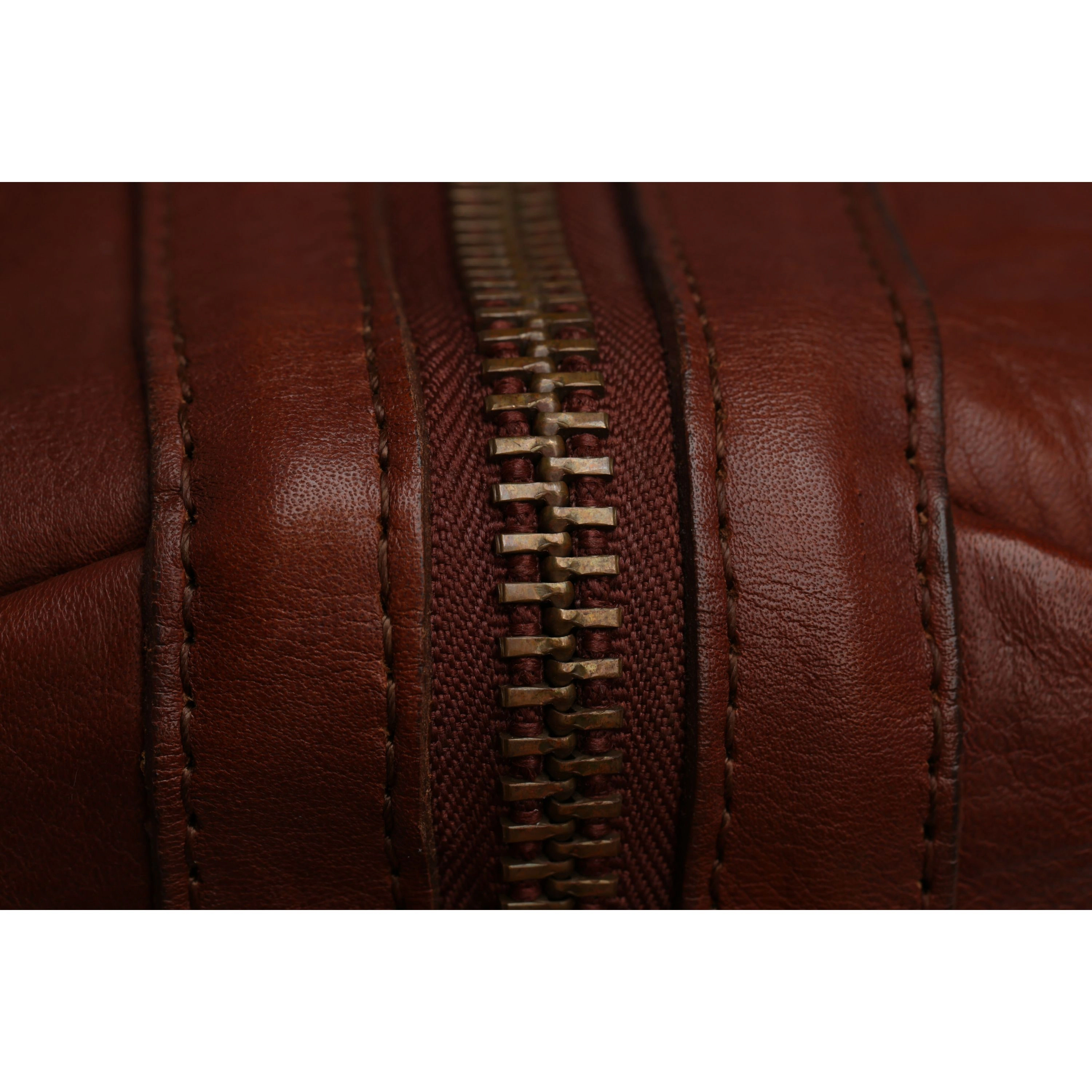Wear Sierra Mens Leather Golf Travel Bag
