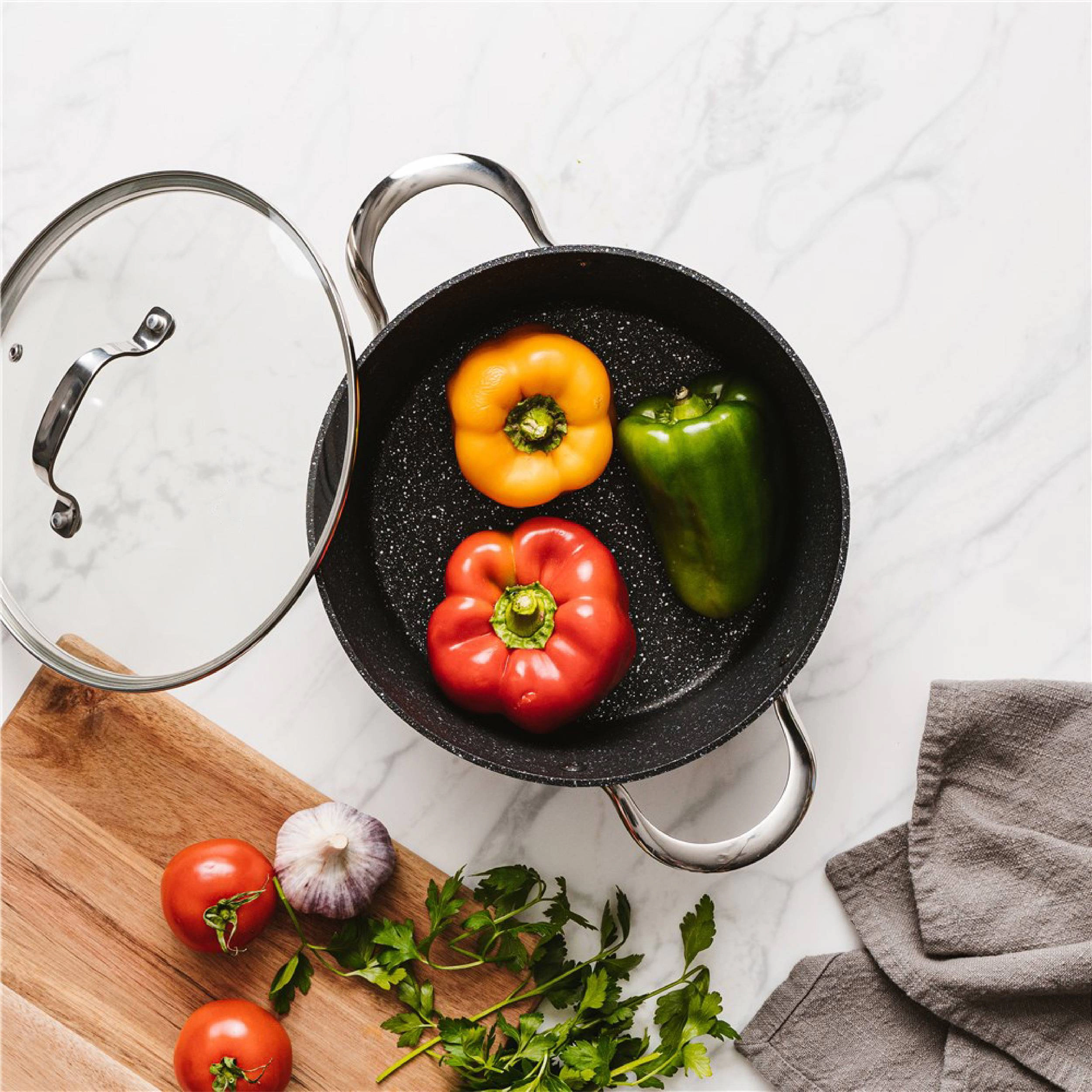 Cuisine::pro® IRONROC™ Casserole With Lid 9.5"