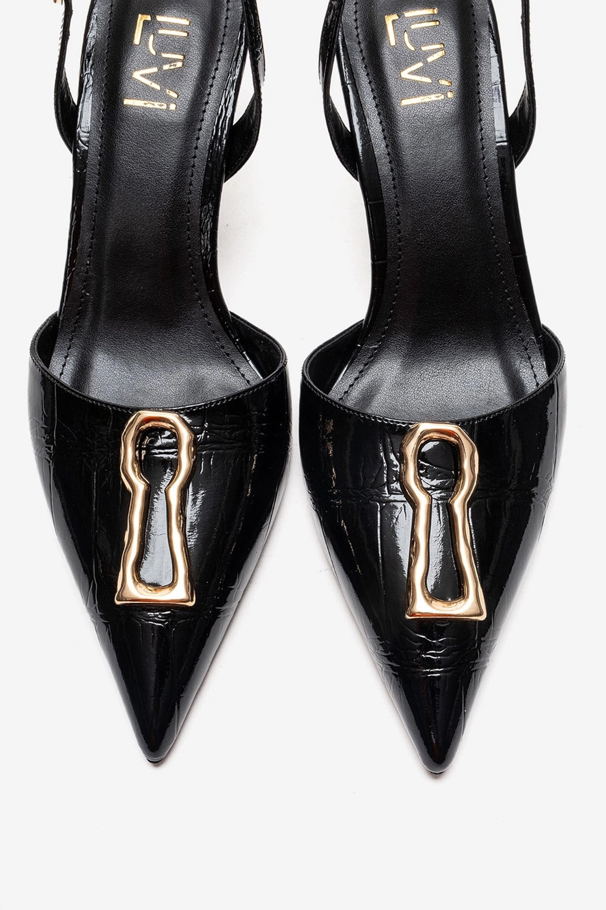 Prologue Shoes Womens Yvella Buckle Pointed Toe Stiletto Pump