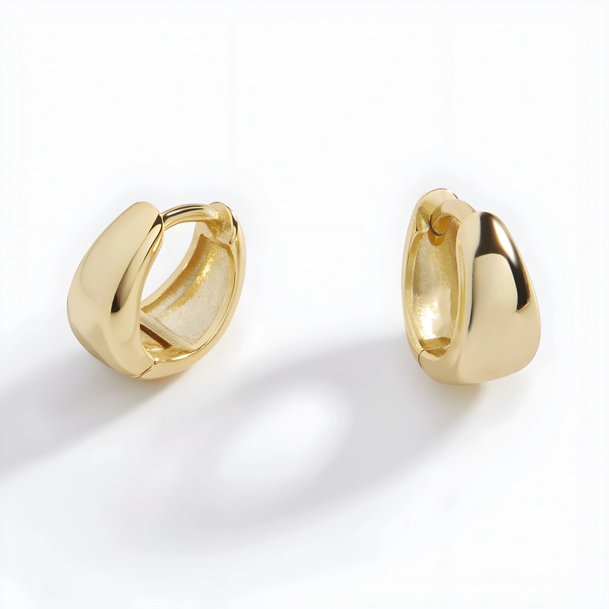 Mint & Lily Women's Teardrop Huggie Hoop Earrings