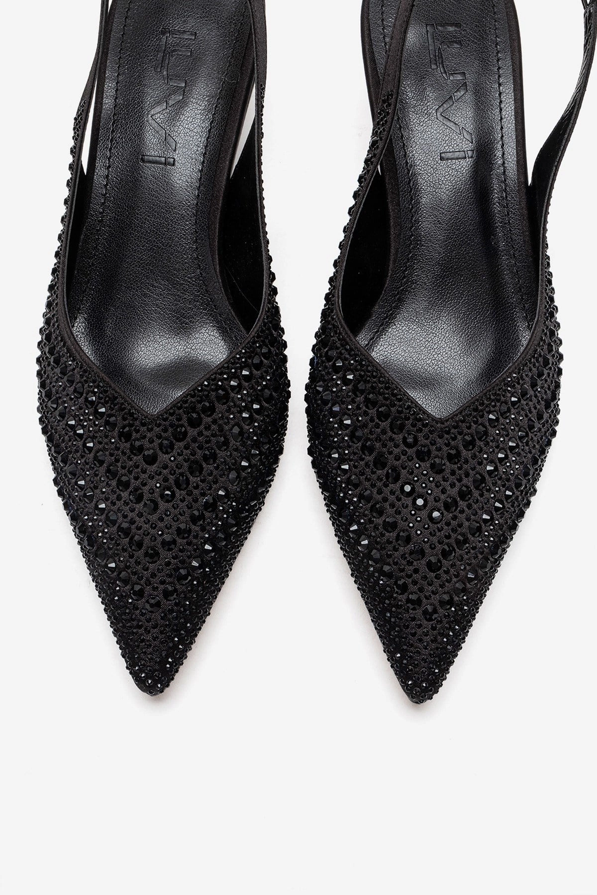 Prologue Shoes Womens Royale Embellished Kitten Heel Pump