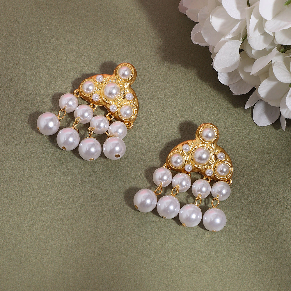 SOHI Women's Pearl White Party Drop Earrings