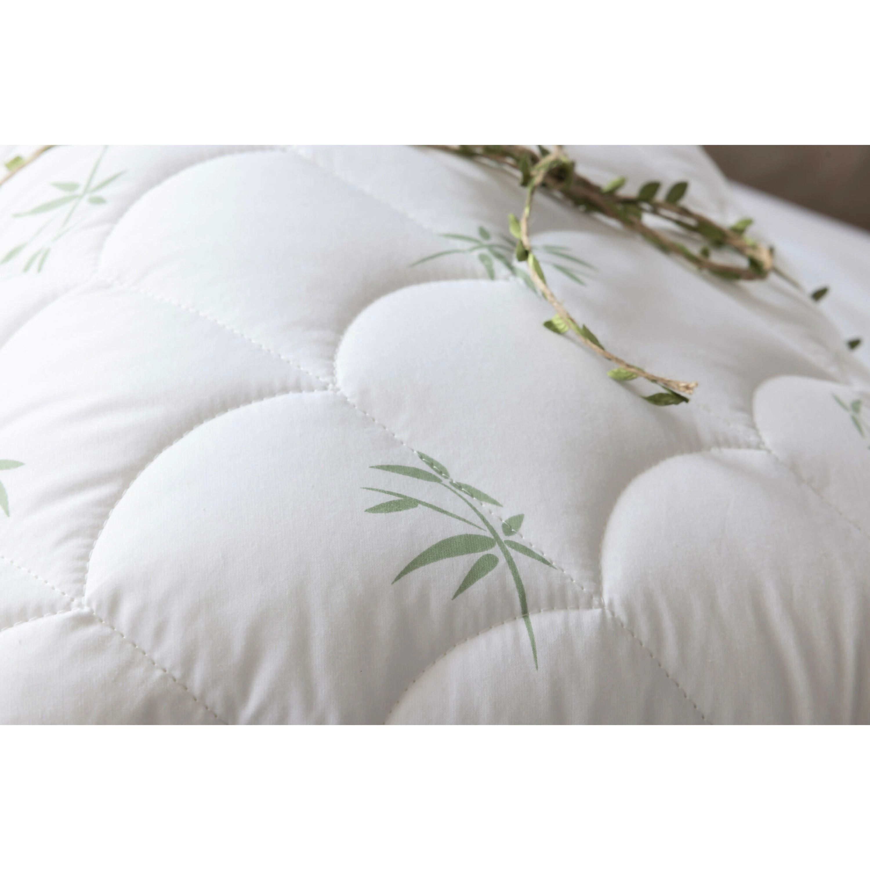 Wear Sierra Duvetta Bamboo Cotton Fabric Cover Comforter