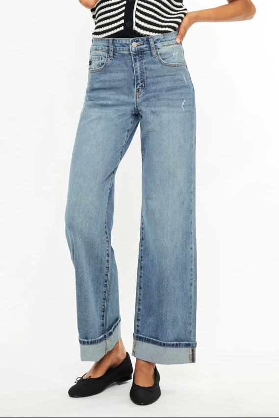 KanCan Women's Essentials High Rise Wide Jeans Bellen