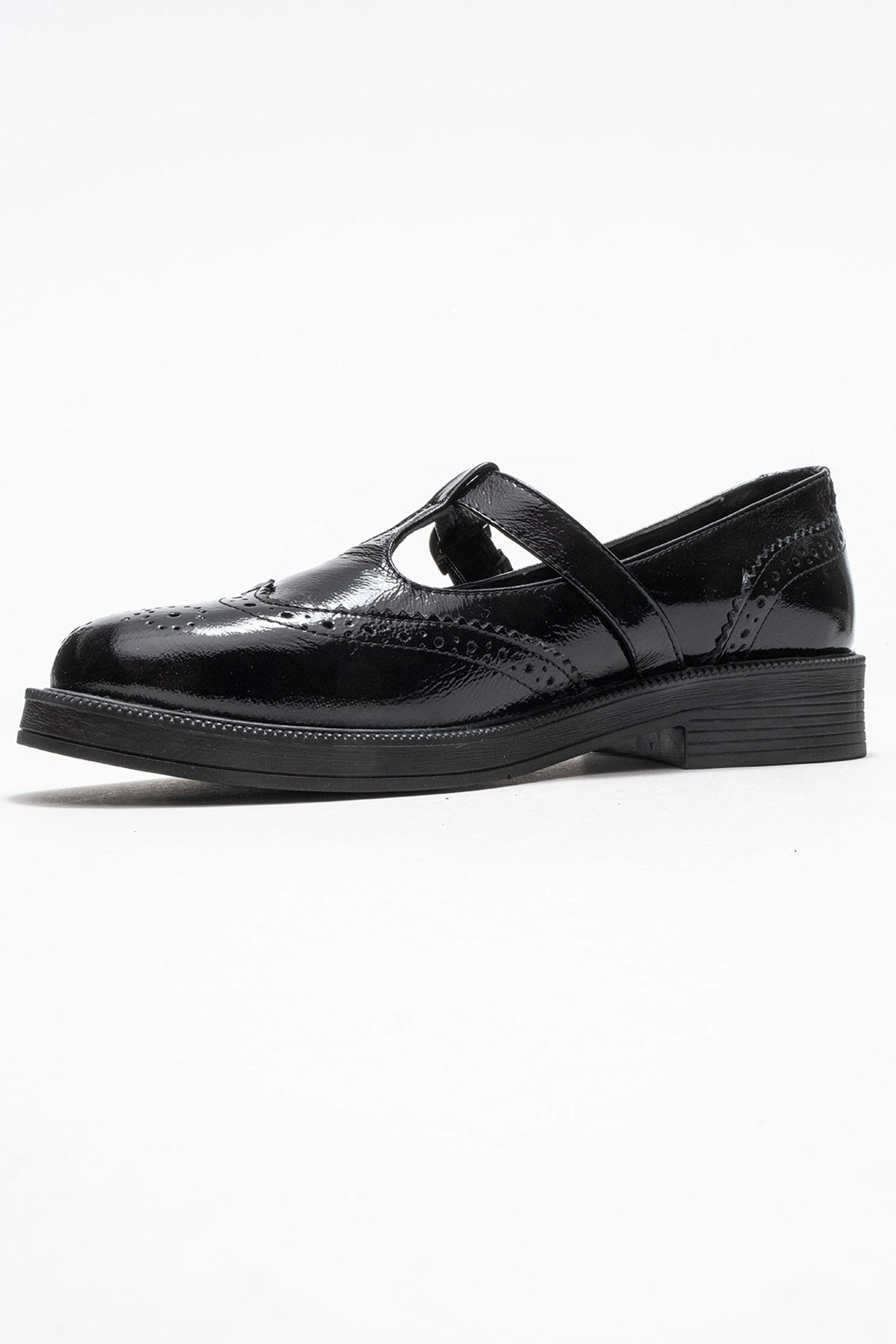 Forever & Always Womens Dorian Leather Loafers