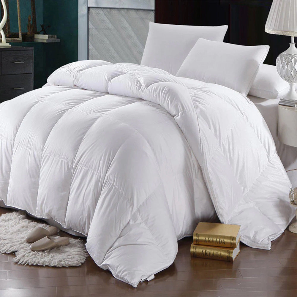 Egyptian Linens 600 Thread Count Cotton Goose Down Comforter