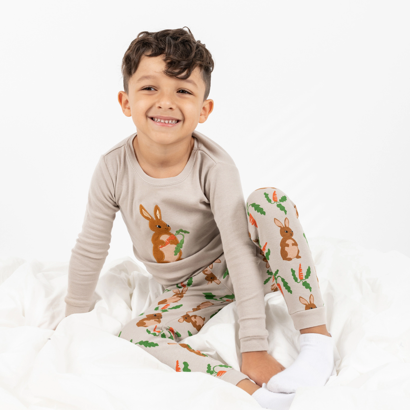 Leveret Kids 2-piece Cotton Beige Bunny Rabbit Easter Pajama Set