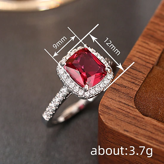 Exquisite 4-Prong Red Synthetic Gemstone Solitaire Ring