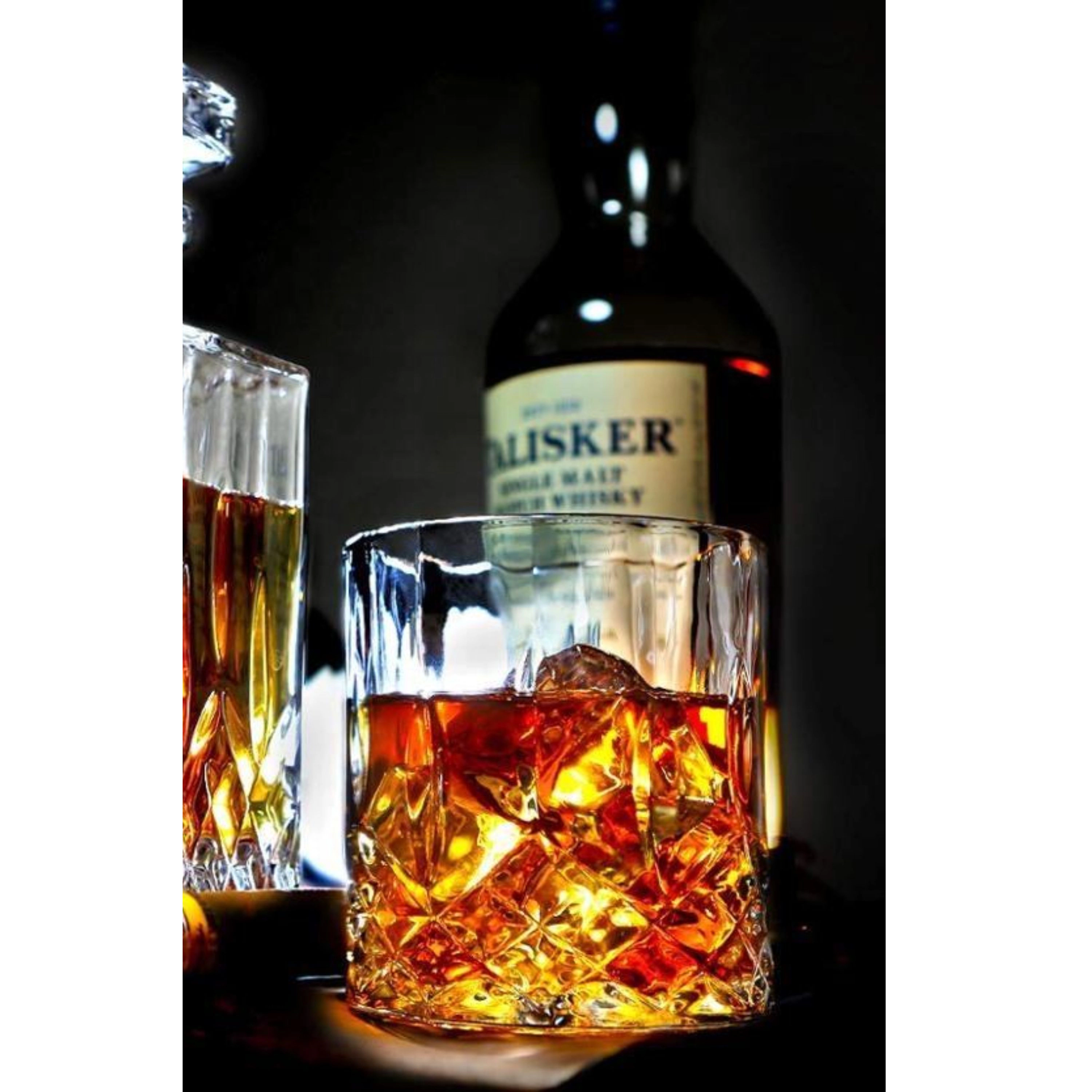 Kitcheniva 25 Oz Stylish Glass Whiskey Decanter, 6 Glasses 7.4 Oz Set With Stopper