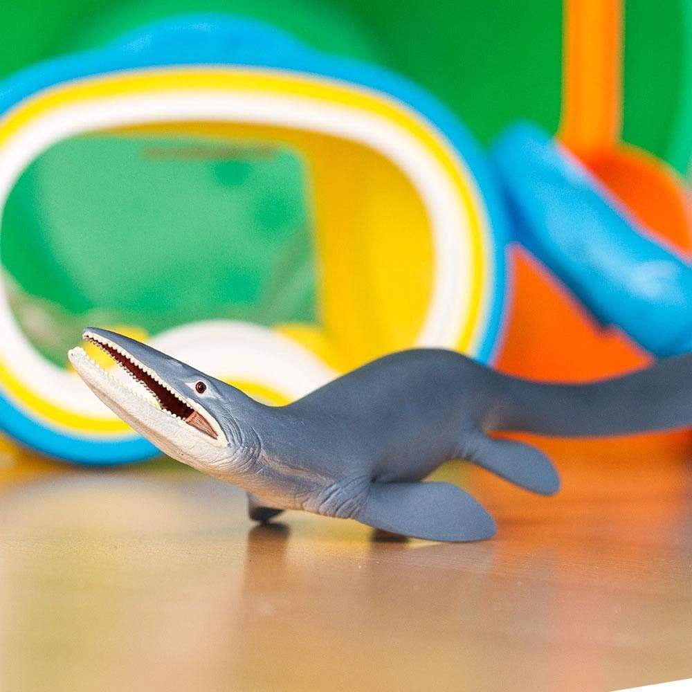 Safari Ltd. - Mosasaurus Kids Prehistoric/Dinosaur Toy Figure