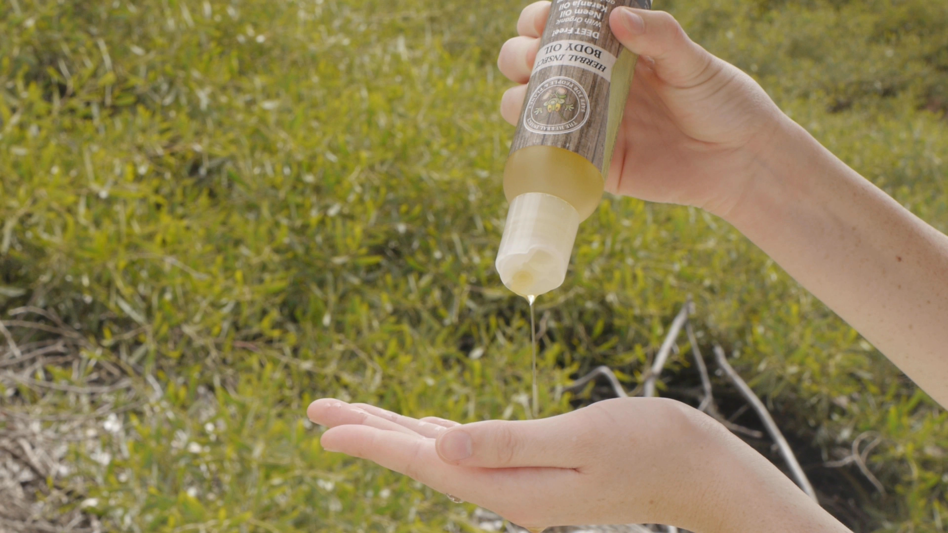 Plantlife Herbal Insect Body Oil