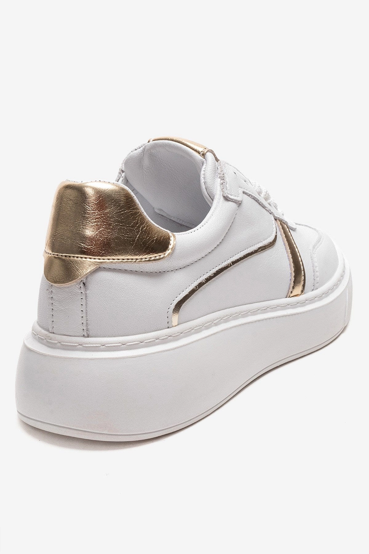 Forever & Always Womens Ivara Leather Everyday Sneaker