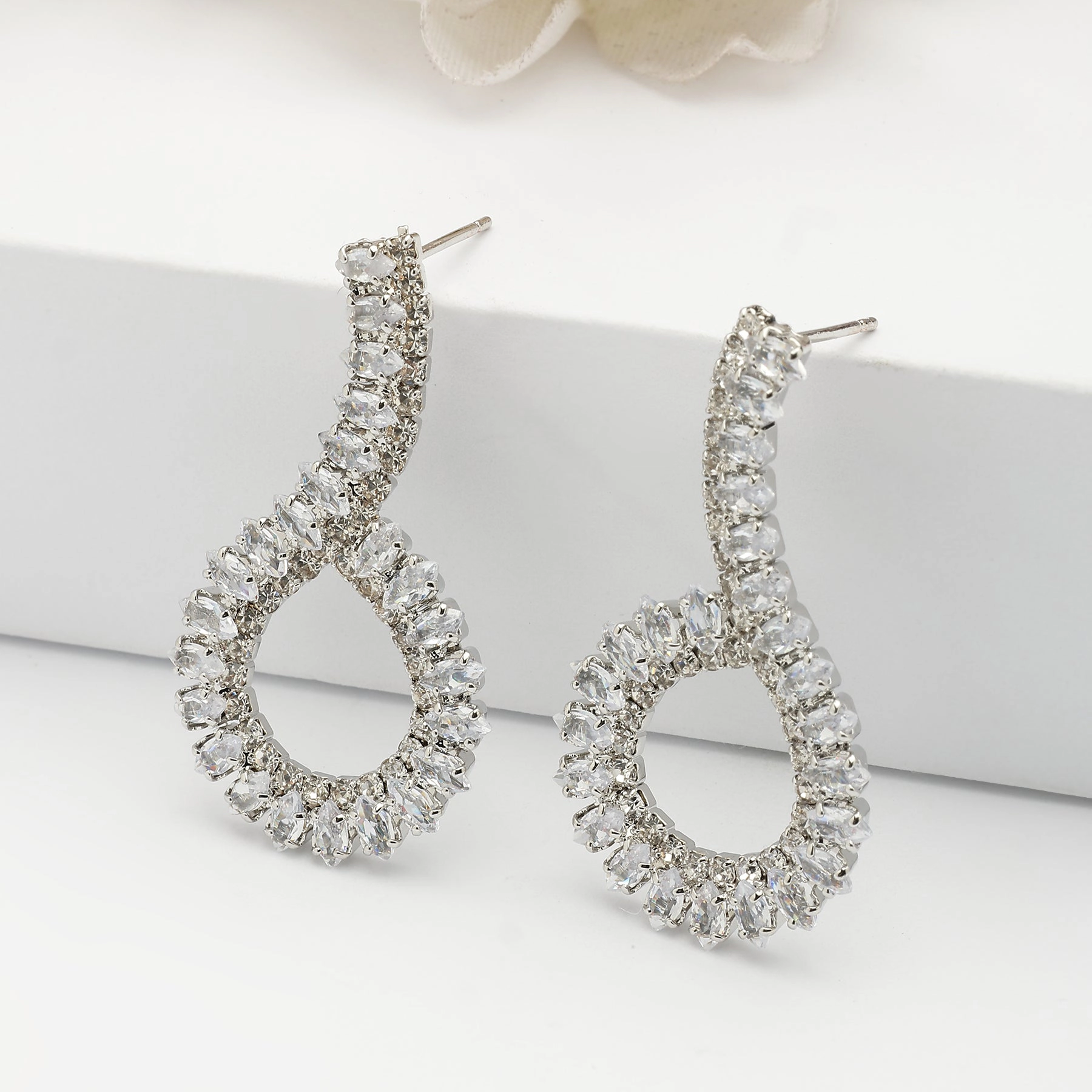 AGP PARIS Womens Diamond Dust Drop Earrings