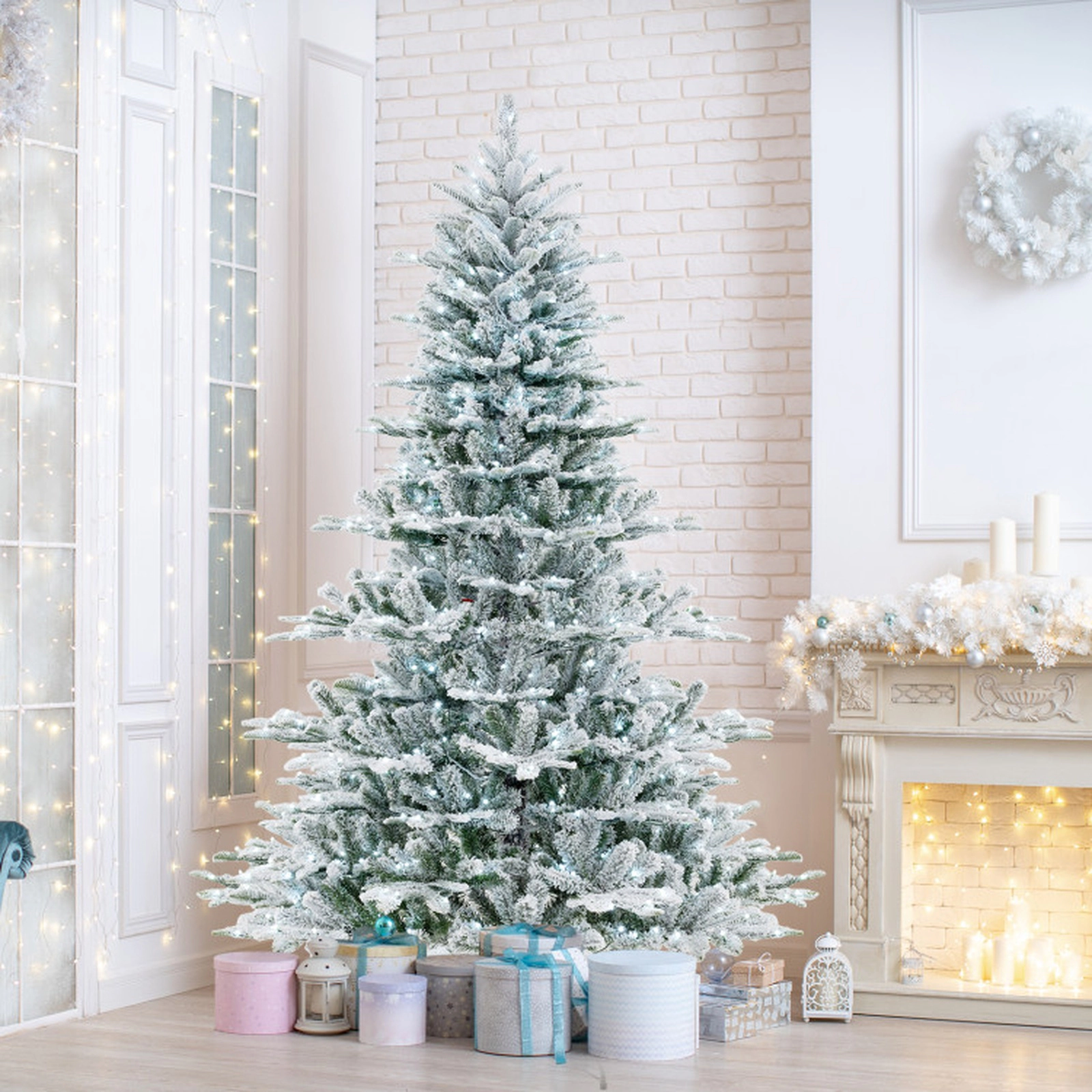 SUGIFT Snow Flocked Artificial Christmas Tree with Cool White LED Lights 7-ft Hinged Green+White