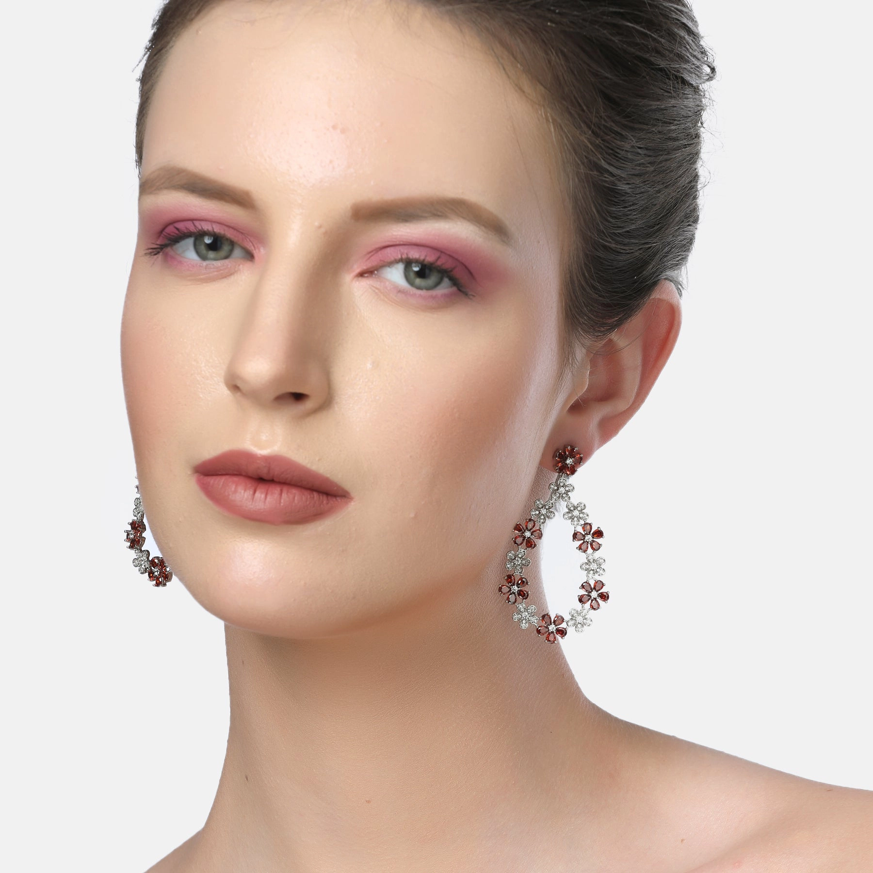 AGP PARIS Womens Diva Dainty Floral Drop Earrings