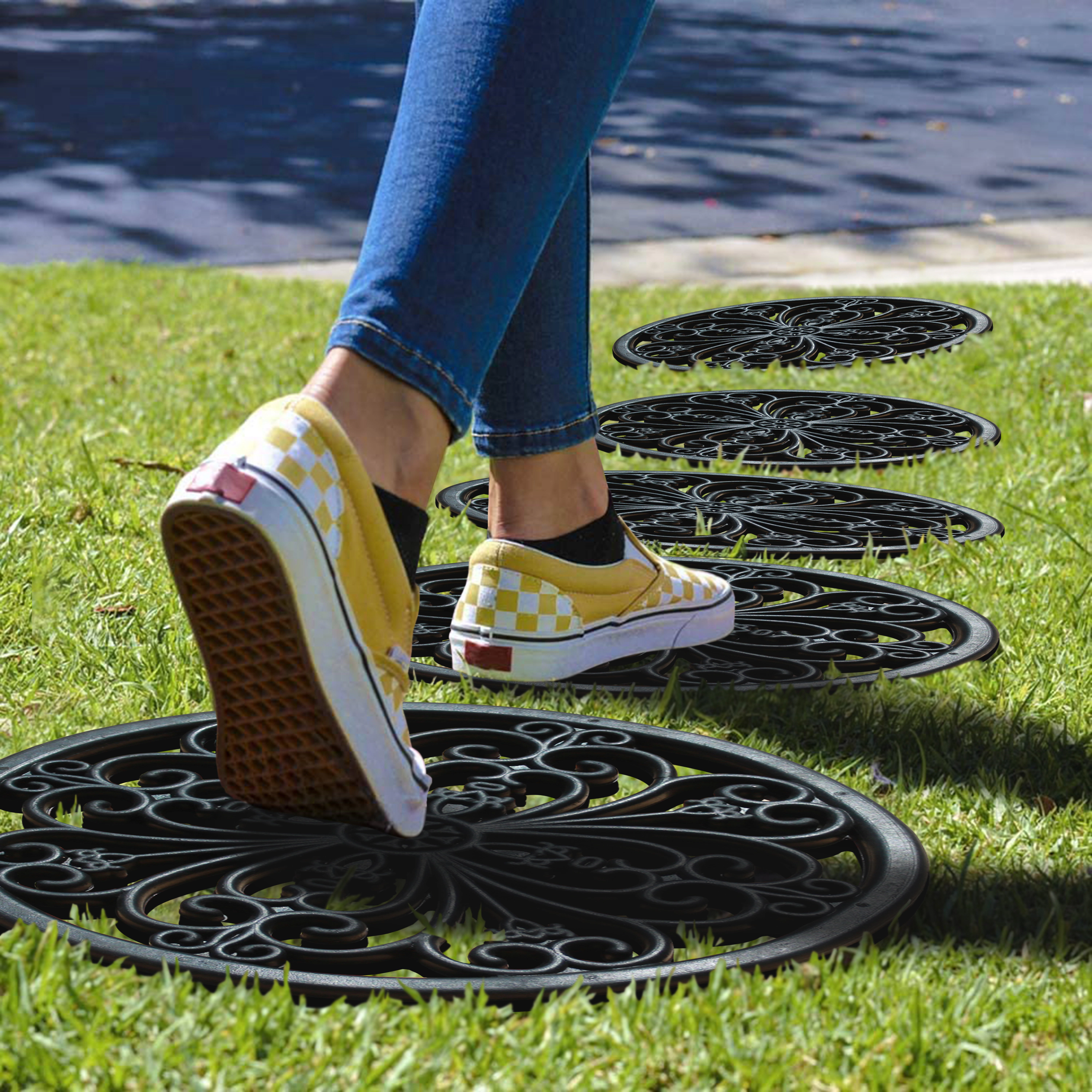 A1 Home Collections Classic Paisley Black Rubber Garden Stepping Stone Mats Set of 4, 12 x 12 In