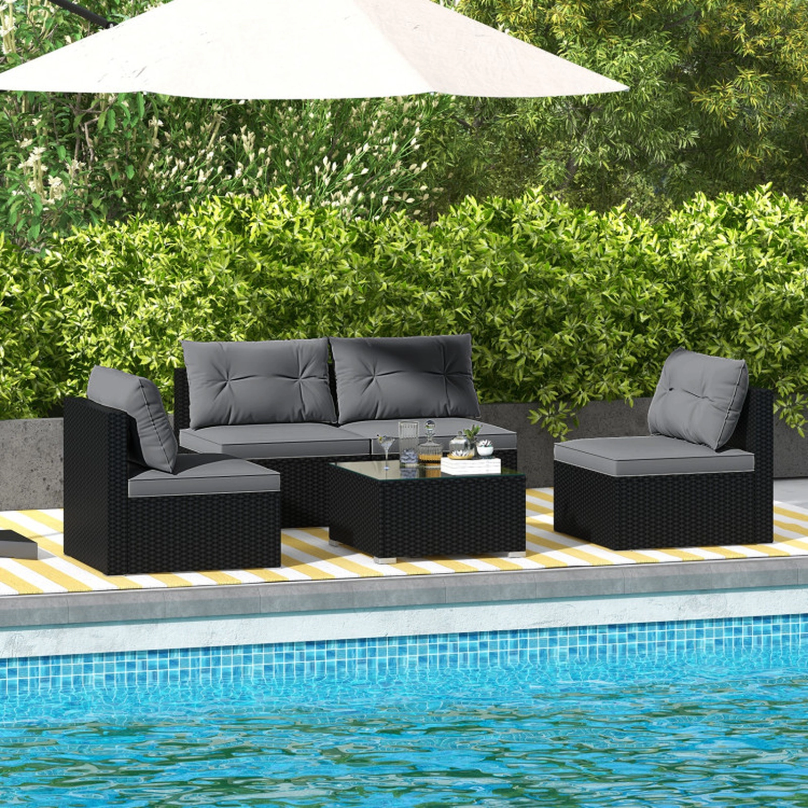 SUGIFT 5-Piece Gray Patio Rattan Sectional Sofa Set with 24-in Coffee Table 12.5-in Seat H 350-lb Sofa Capacity
