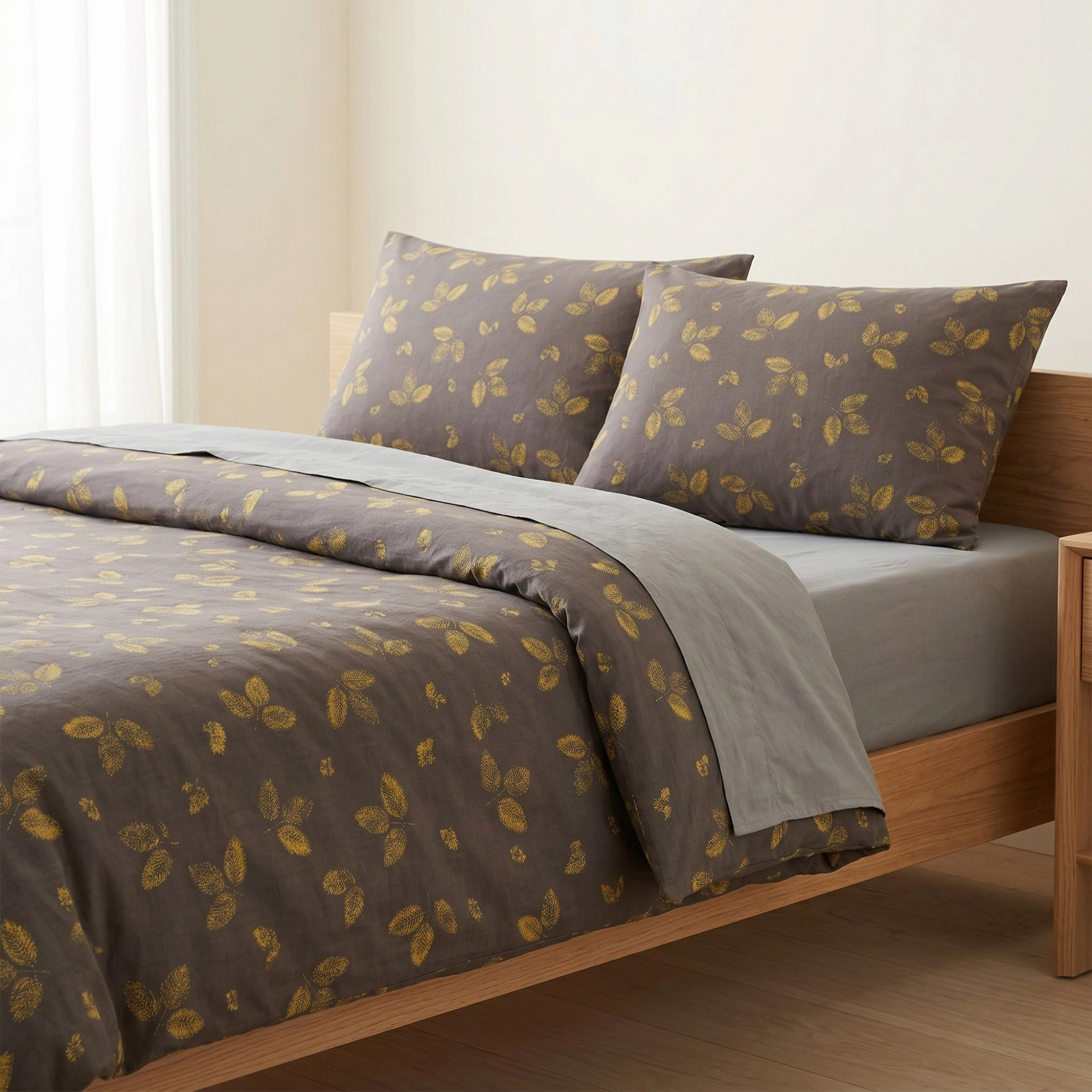 Alilang Unisex 4-Piece Cotton Bedding Set with Leaf Print Duvet Cover, Pillowcases, and Flat Sheet