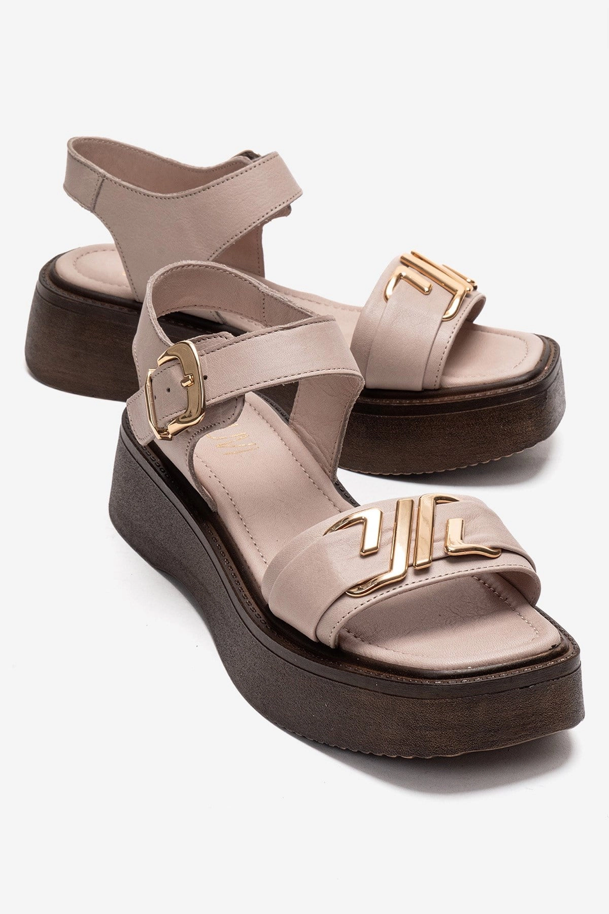 Forever & Always Womens Lone Leather Platform Sandals