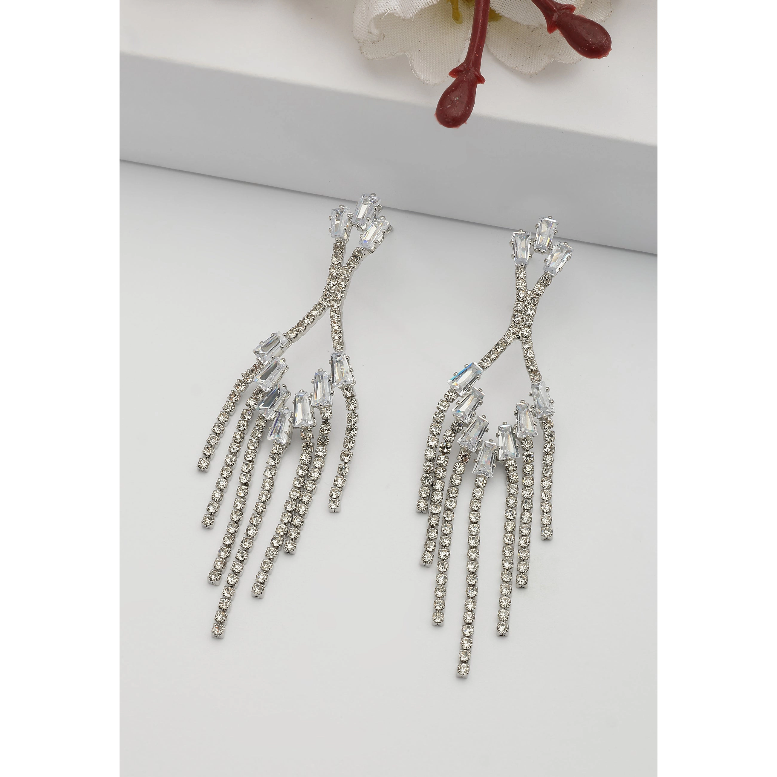 AGP PARIS Womens Elegant Sparkling Chain Drop Earrings