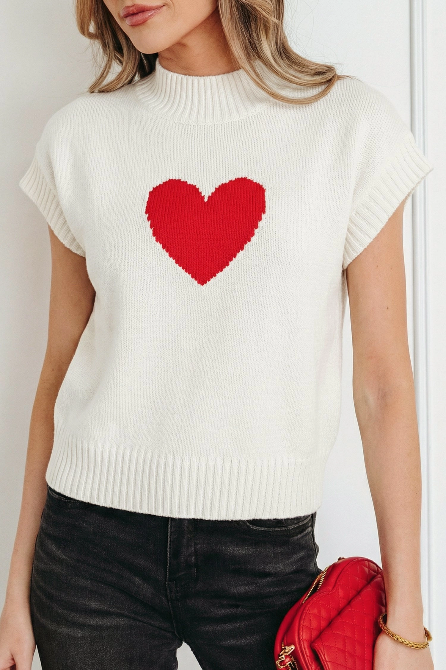 19092 Adele Cropped Short Sleeve Heart Graphic Sweater
