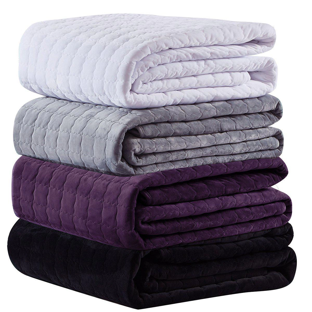 Egyptian Linens Plush Velvet Bedspread Quilt Set