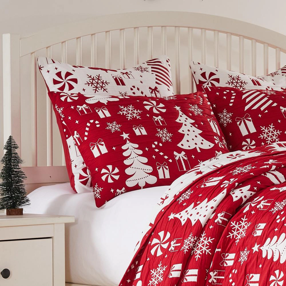 Greenland Home Fashions Peppermint Party Jacquard Woven Festive Christmas Pattern Decorative Pillow Sham
