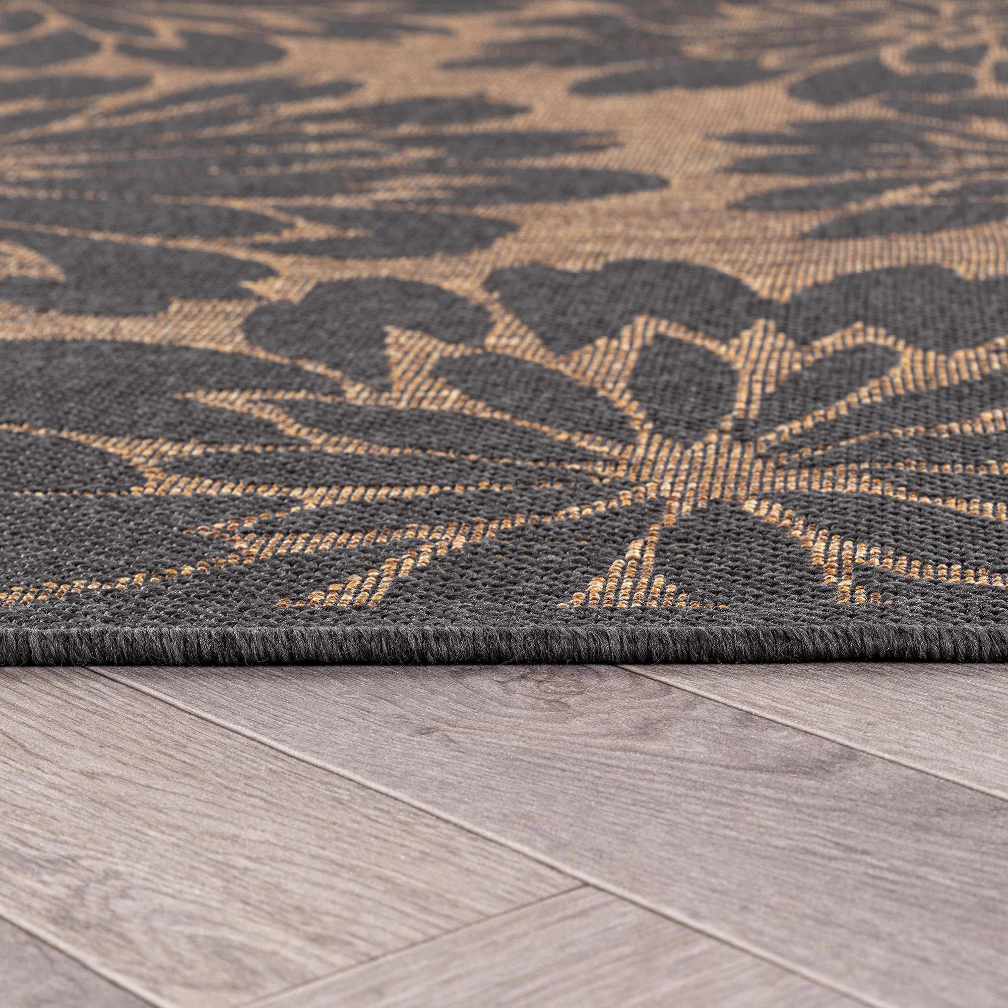 World Rug Gallery Floral Indoor/Outdoor Flat Woven Area - Natural Jute-Style, Easy-Care Patio
