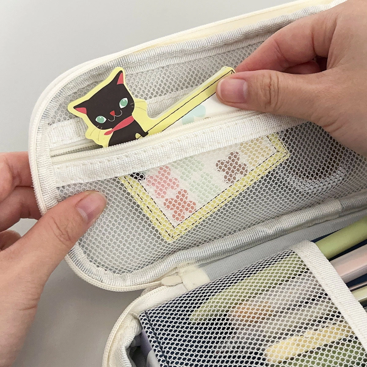 Wrapables Expandable Large Capacity Pencil Case and Stationery Set, Highlighter Tape