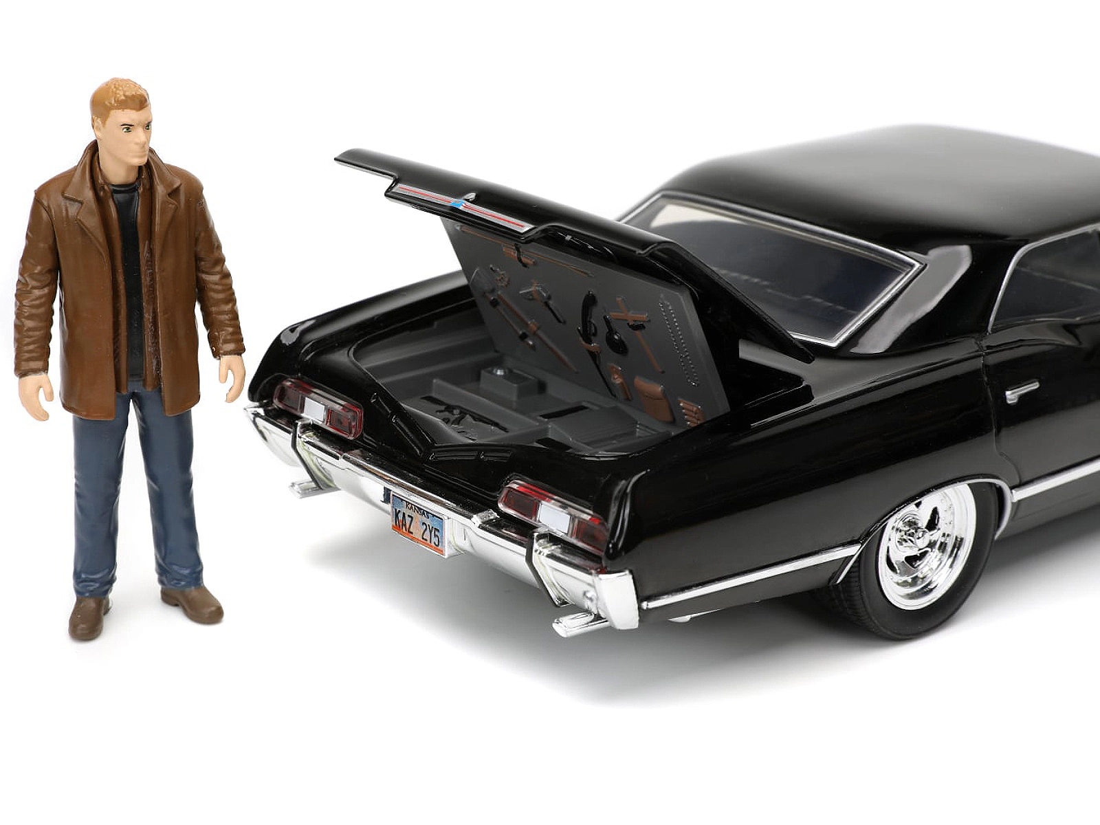 Jada 1967 Chevrolet Impala SS Sport Sedan Black and Dean Winchester Diecast Figurine "Supernatural"