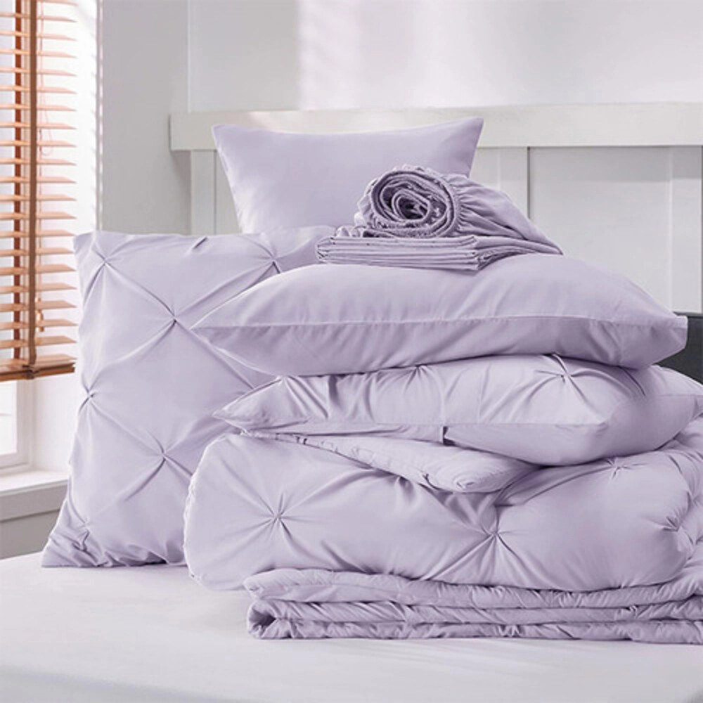 Luxe Furnishings Unisex King Light Purple Pintuck Bedding Set