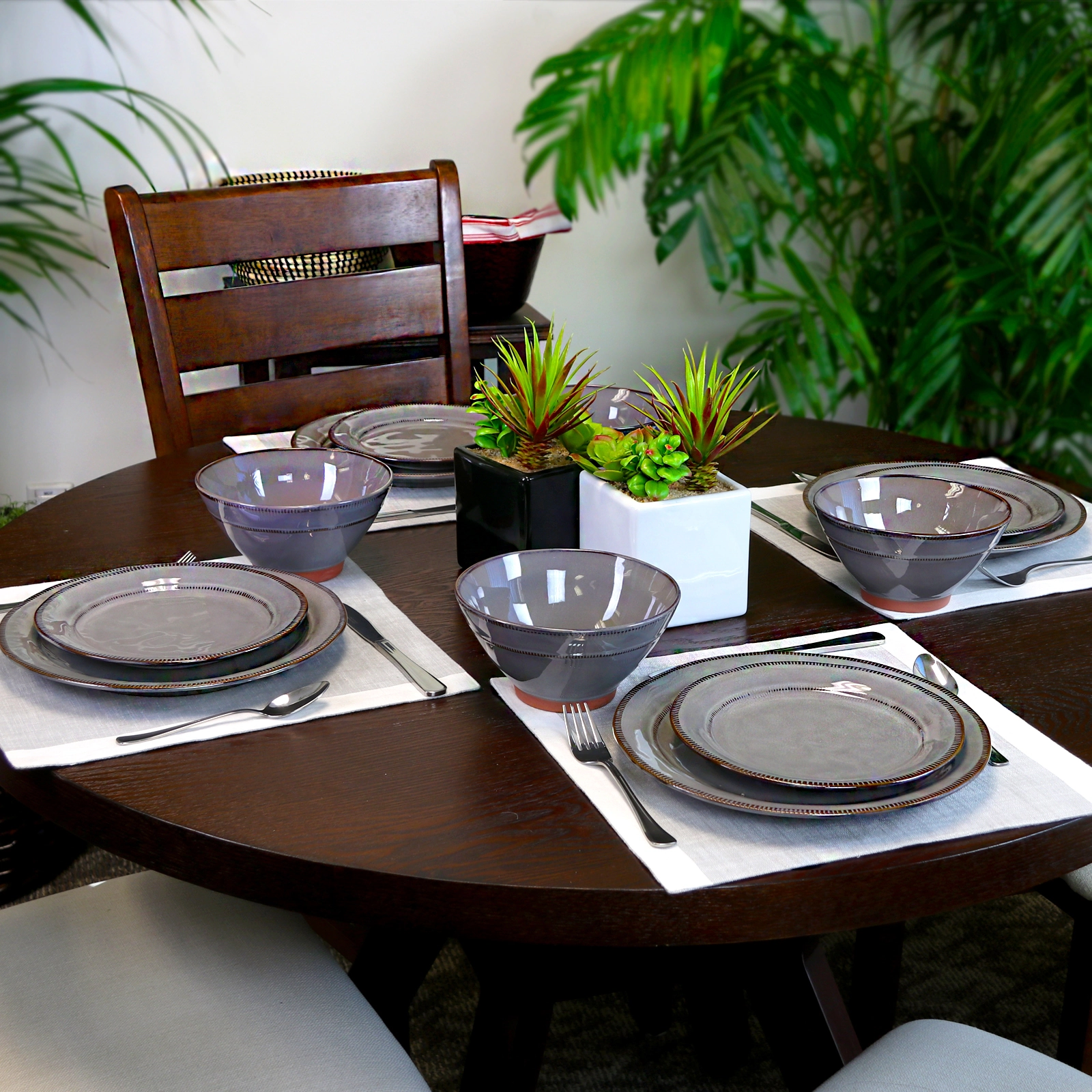 Gibson Elite Terranea 12 Piece Dinnerware Set in Grey