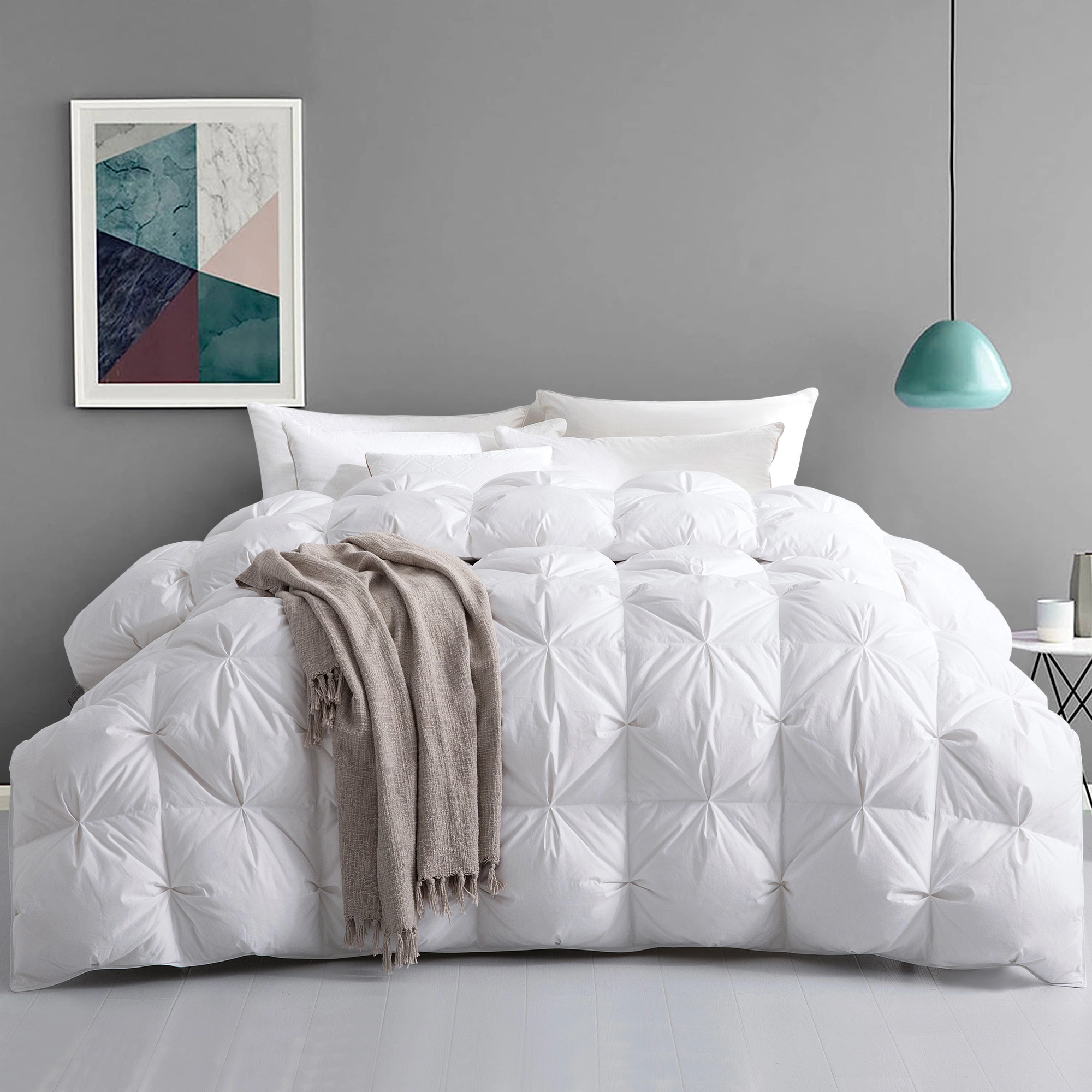 Unikome Premium 93% White Goose Down Comforter, 800 Fill Power with Soft Cotton Cover Made in Germany