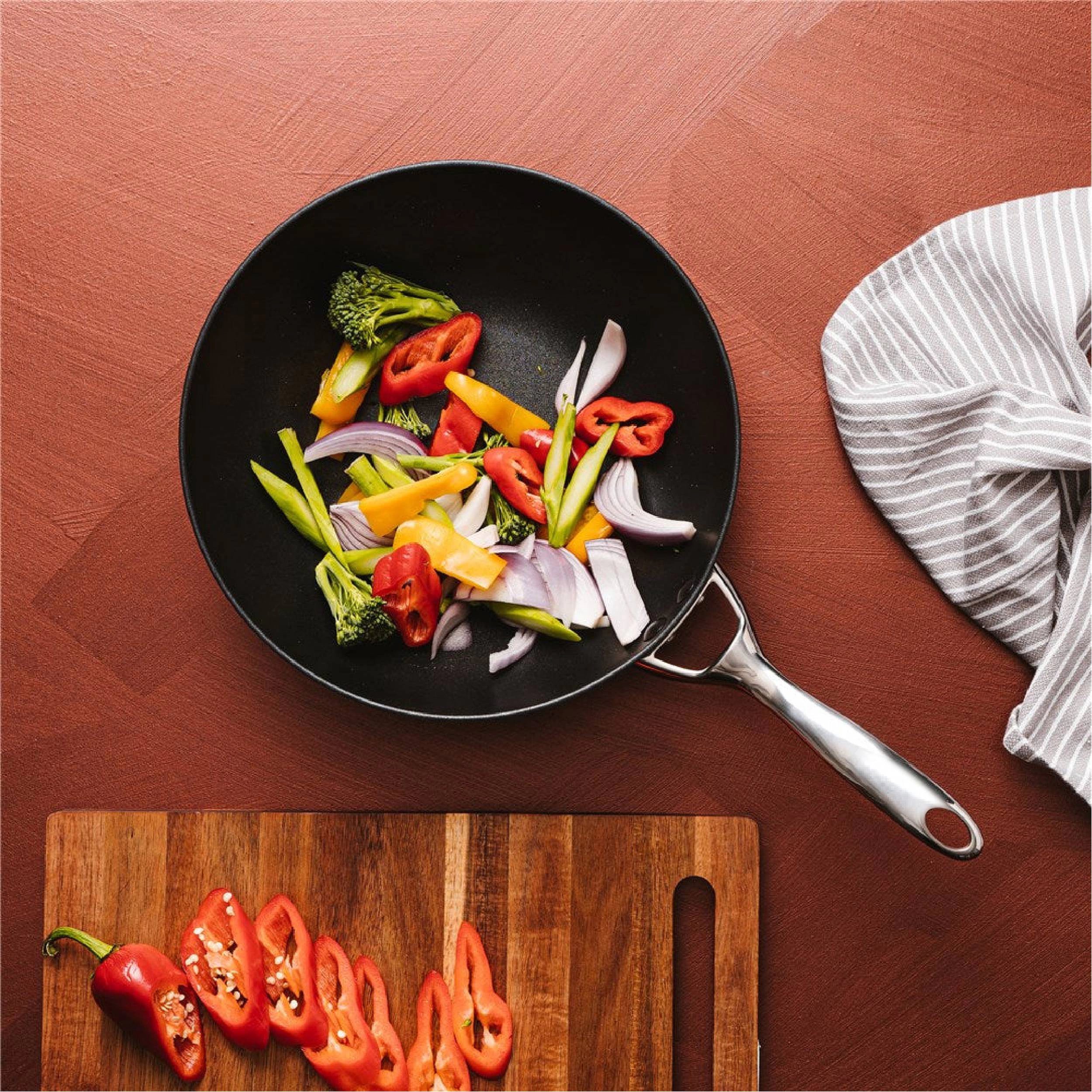 Cuisine::pro® iD3® Frypan 10"