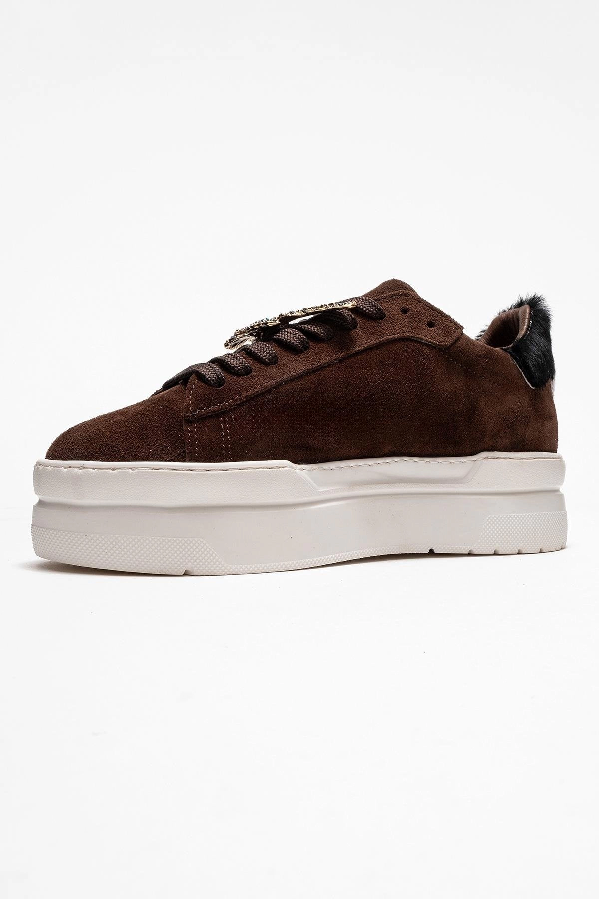 Forever & Always Womens Anda Leather Buckled Sneakers