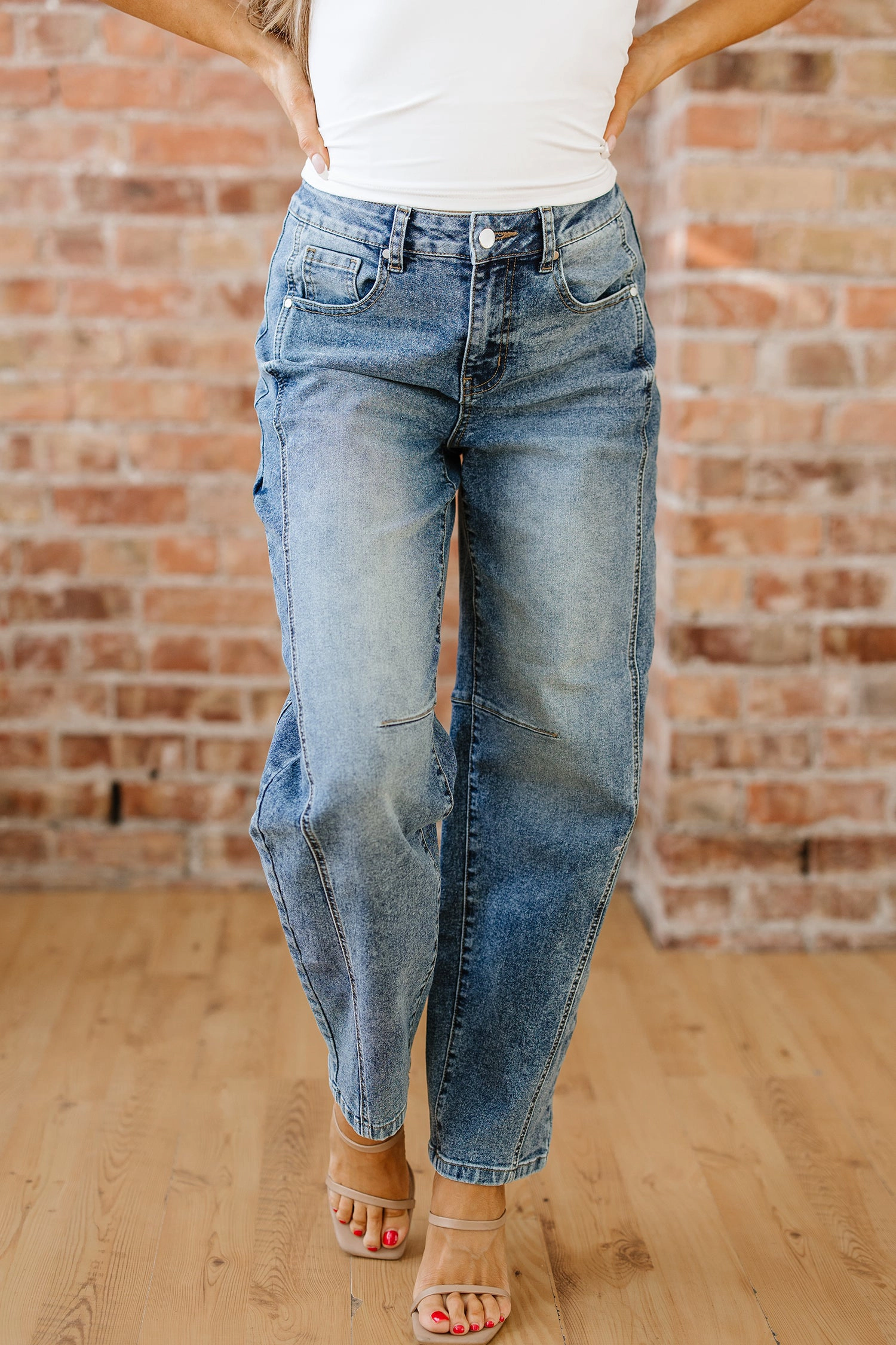 Threaded Pear Women's Milena Seam Detail Shift Jeans