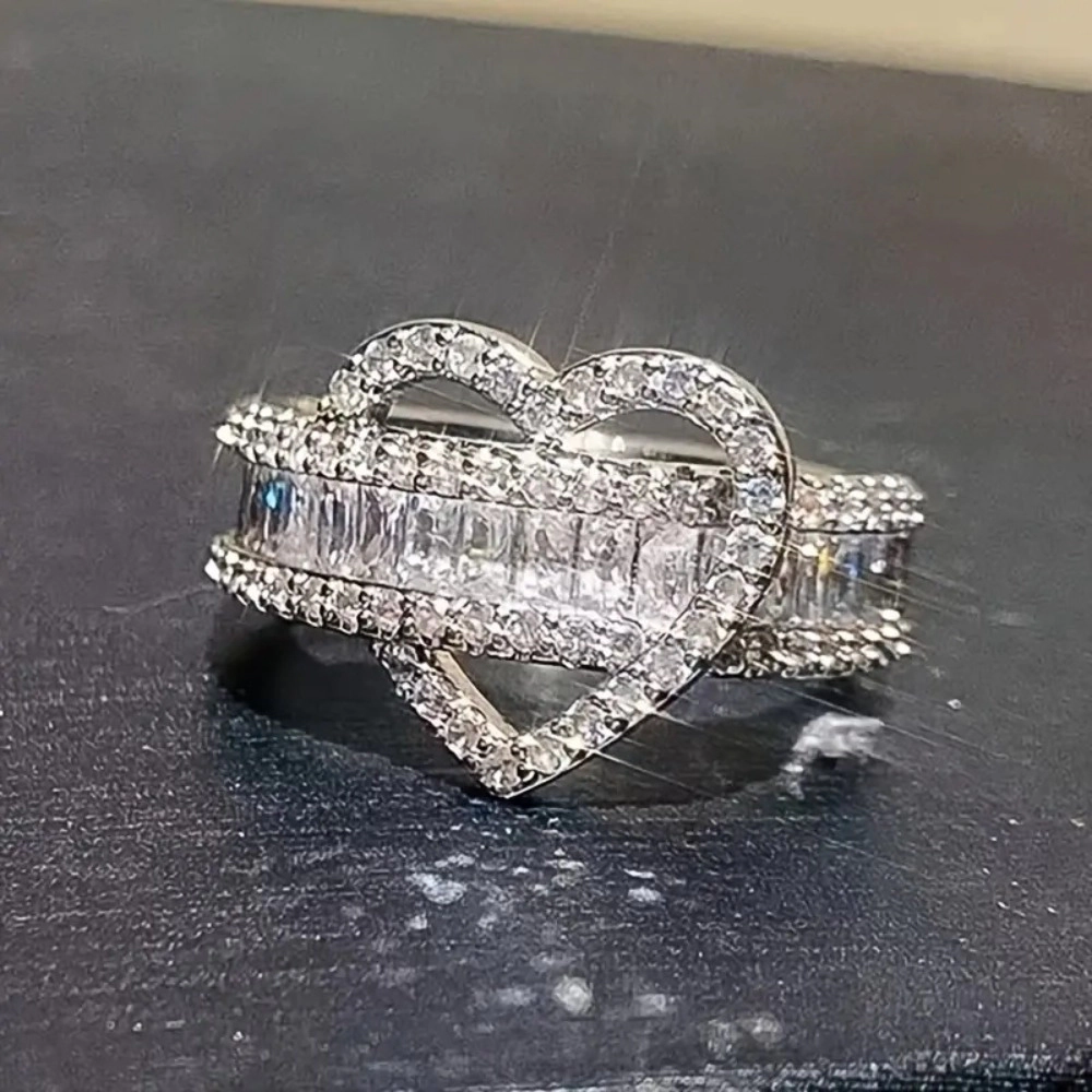 Novel Heart Love Jewelry Ring Women Romantic Wedding Band Accessories