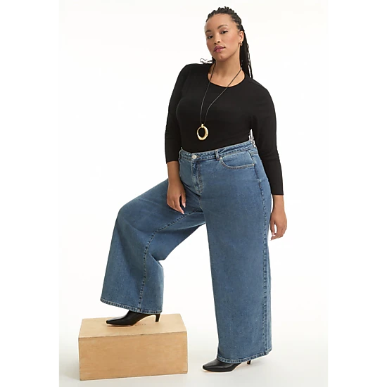 June & Vie Women's Plus Size Curvie-Fit High-Rise Jeans