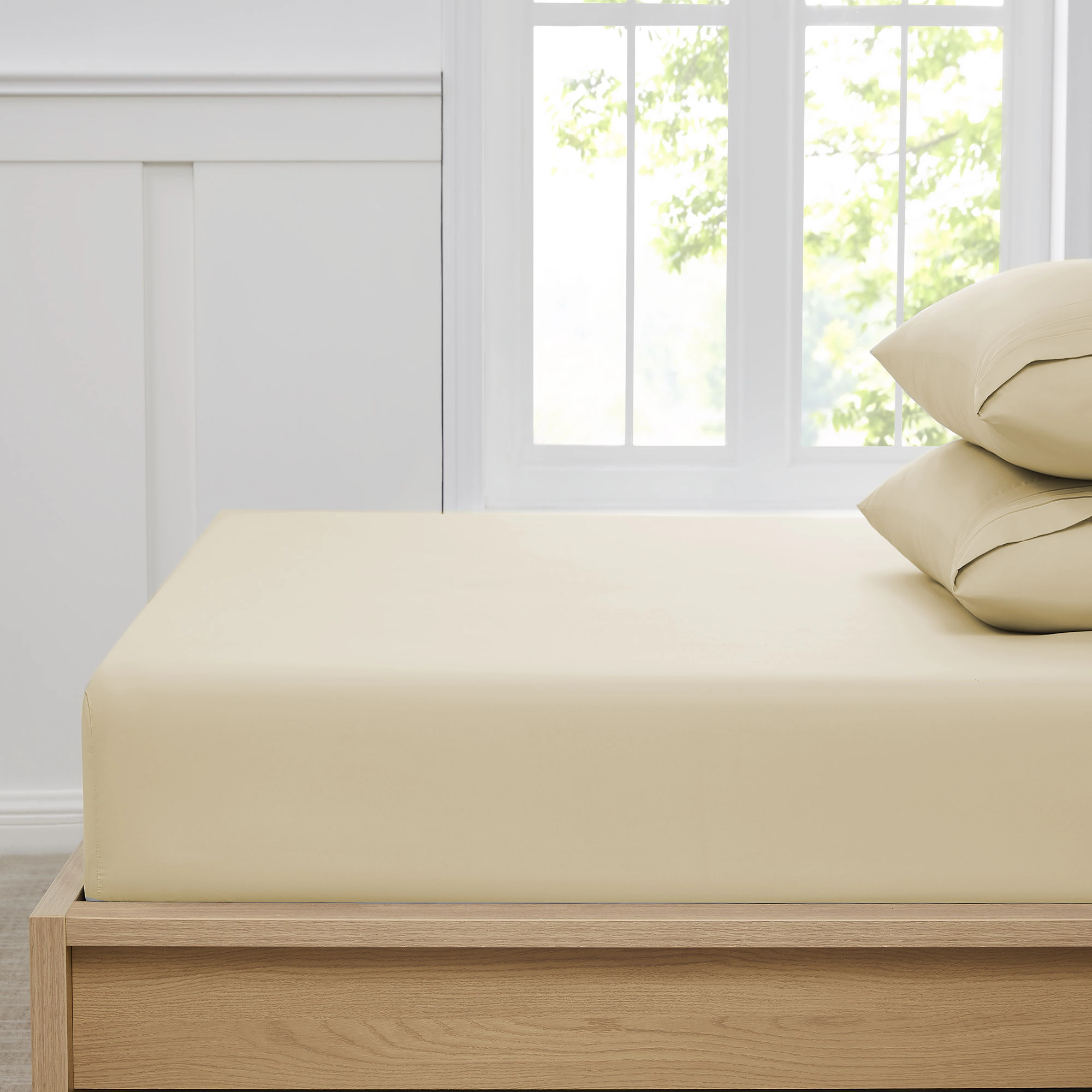 Sweet Home Collection Brushed Microfiber Fitted Sheet with Built Straps