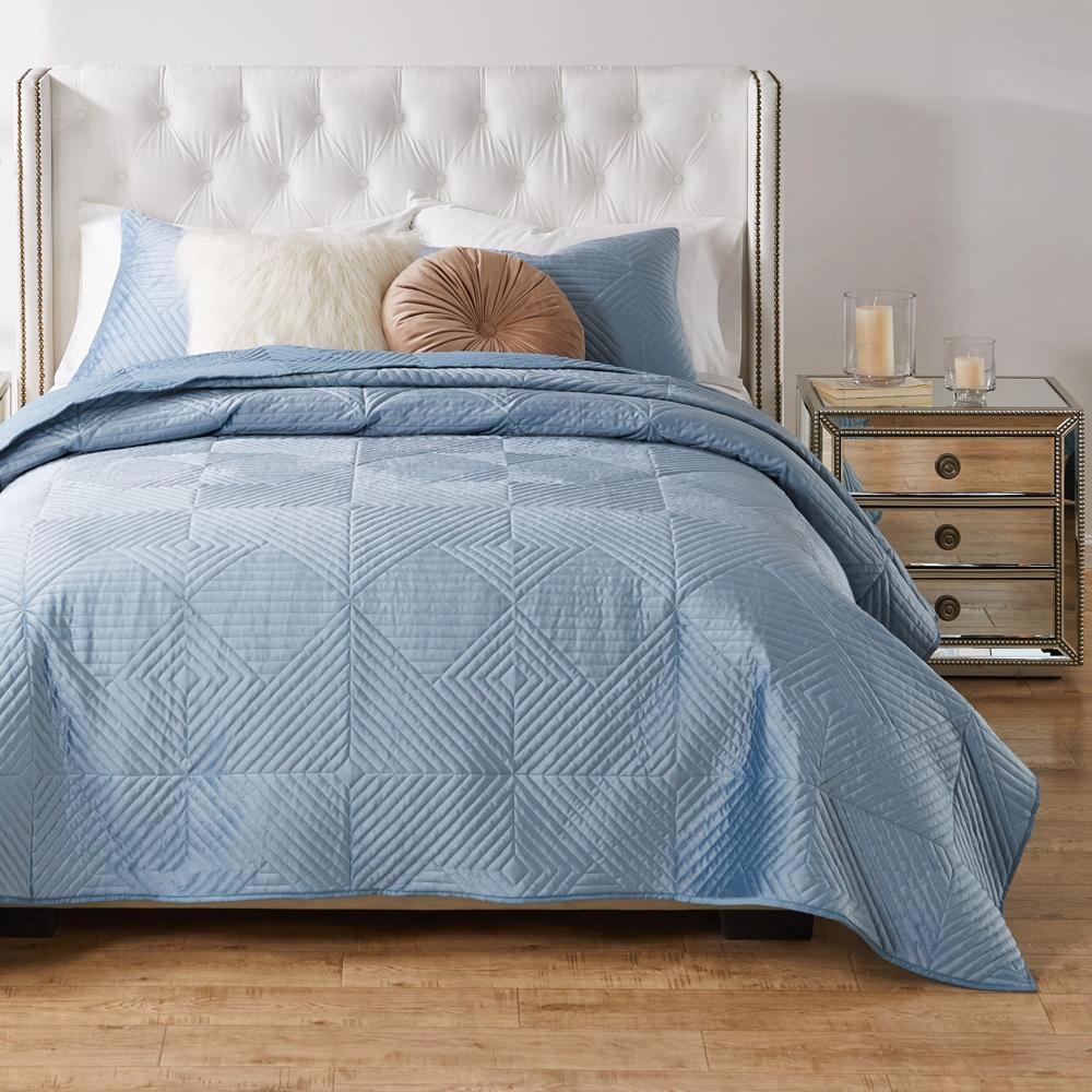 Greenland Home Fashions Riviera Dutch Velvet Luxurious Modern Ultimate Comfort Soft Plush Look Quilt Set