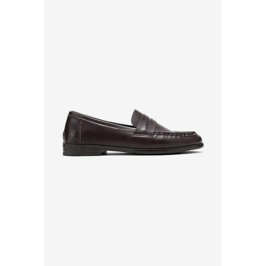 Forever & Always Womens Valia Leather Loafer