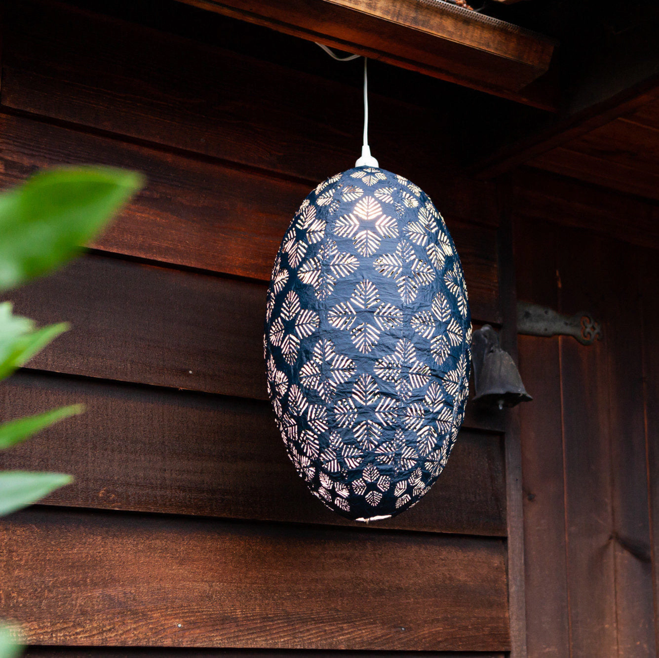 Allsop Home & Garden Soji Stella Nova Geo Palm Pod 22 Indoor Outdoor Pendant Lamp 120V