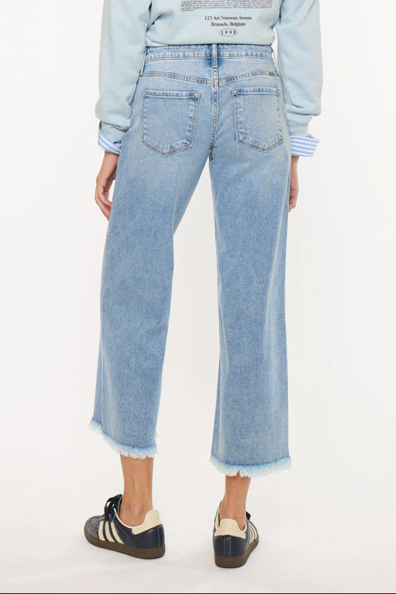 KanCan Women's Essentials Mid Rise Crop Wide Jeans Mal