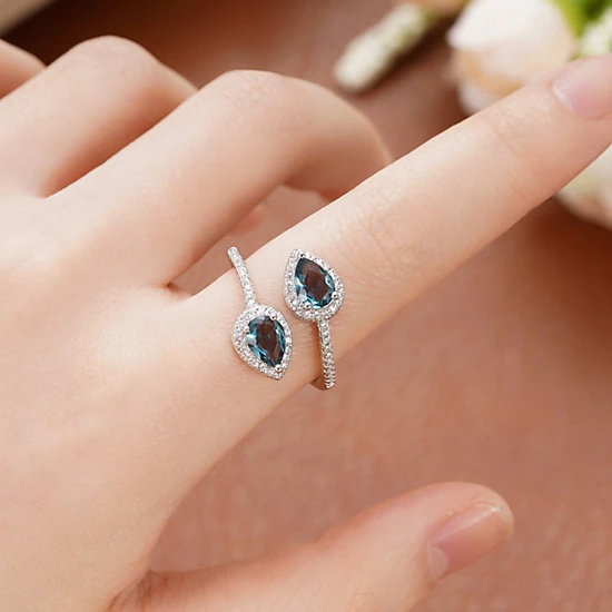 Wardrobe Whimsy Womens Pear Cut Teal Cubic Zirconia Bypass Halo Ring Silver Tone Two Stone Statement Ring
