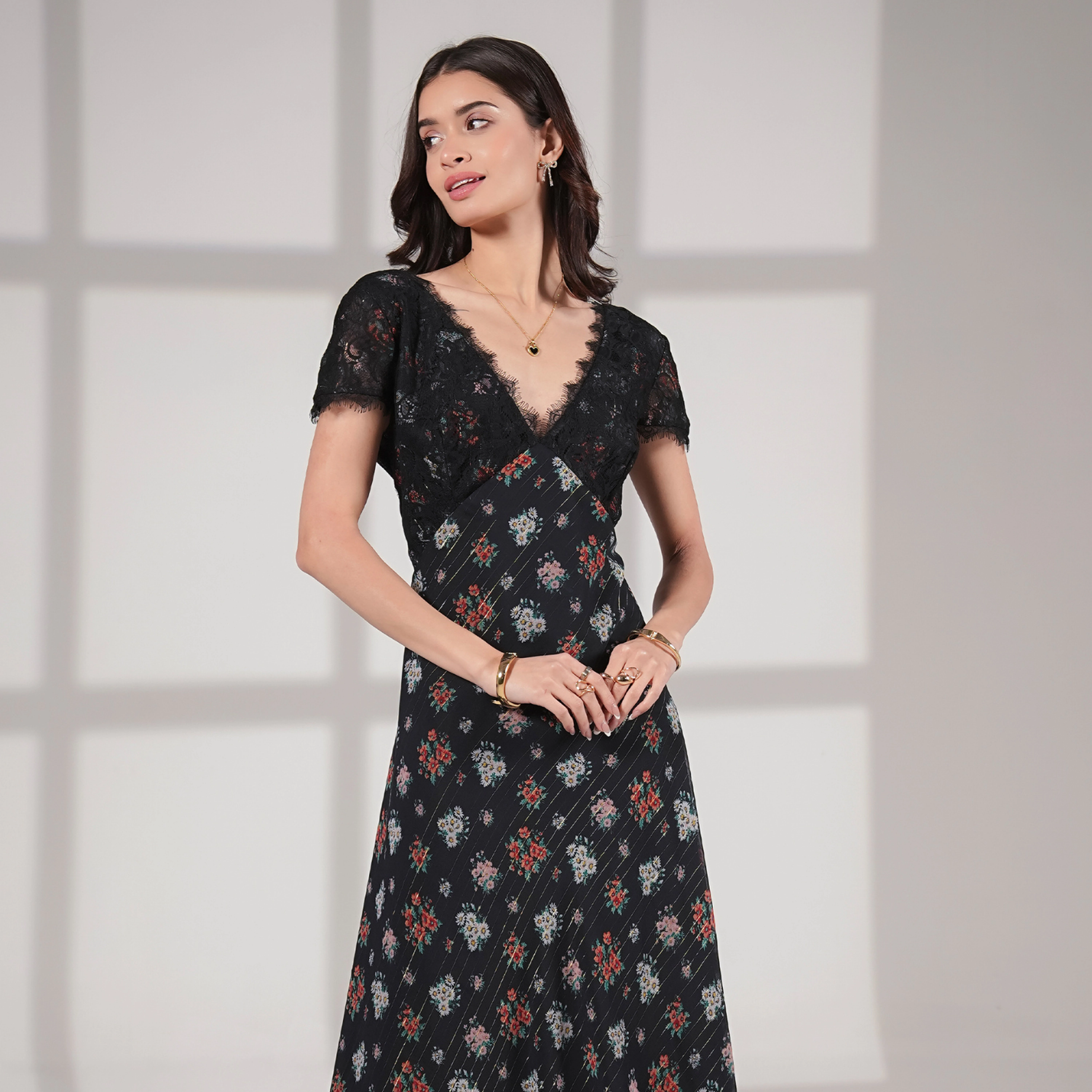 Rose & Nancy Women's Jess Lace Trim Navy And Black Floral Maxi