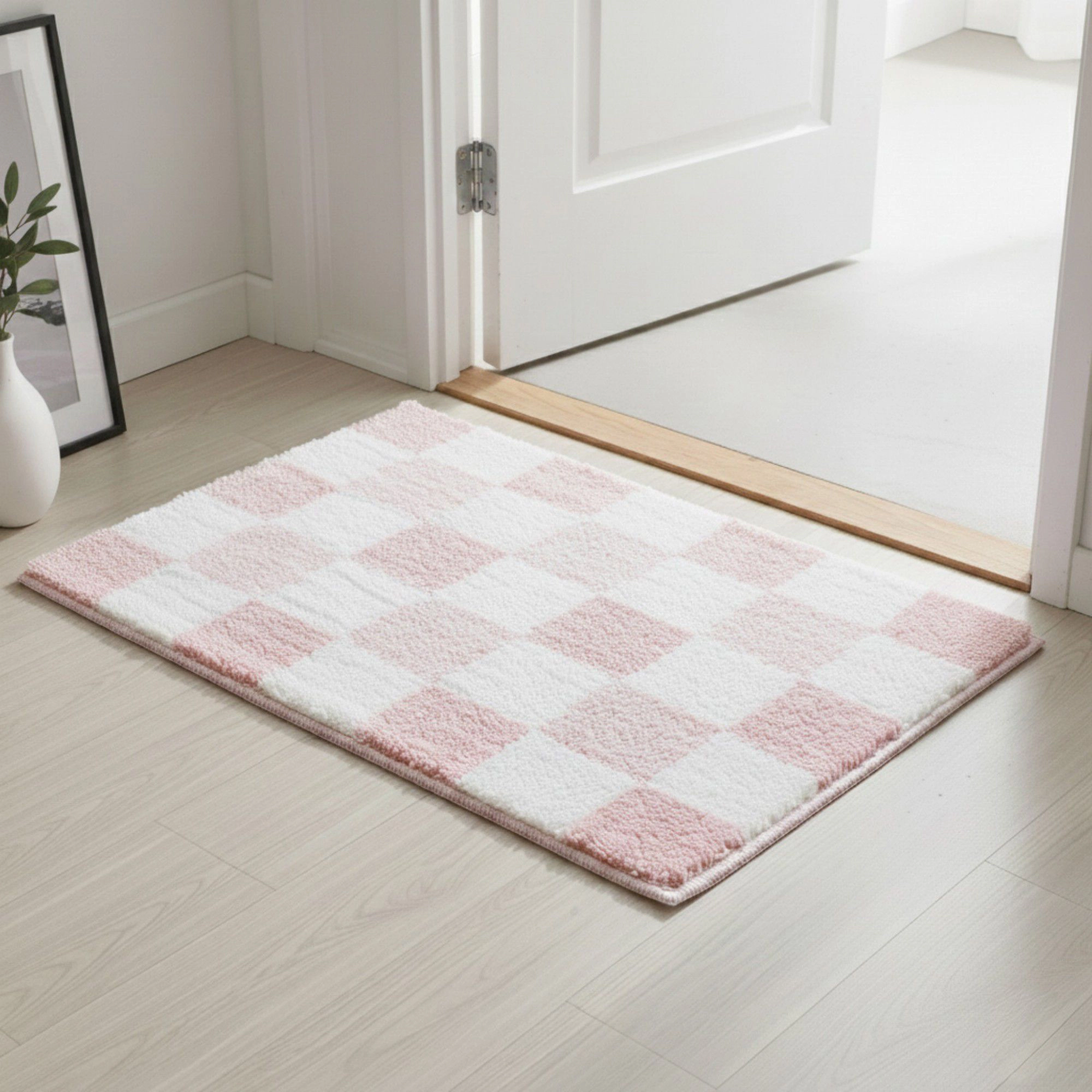 Alilang Unisex Plush Absorbent Bathroom Floor Mat with Grid Pattern Soft Textured Bath Rug for Shower Tub and Sink Areas