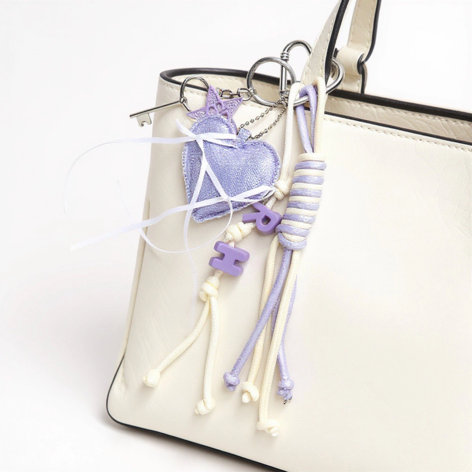 Alilang Women's Heart Charm Keychain with Ribbon Tassels and Alphabet Beads