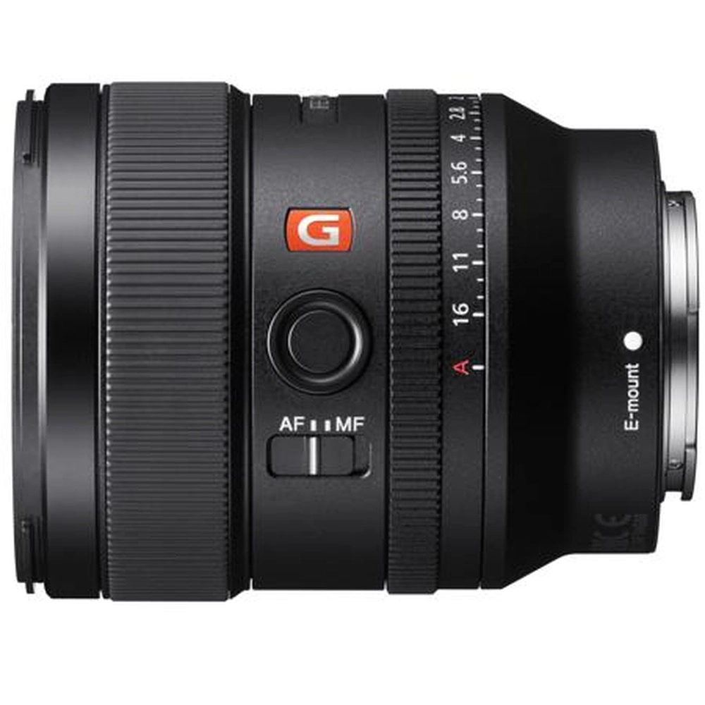 Sony FE 24mm f/1.4 GM: Full Frame Lens (SEL24F14GM) + AOM Pro Starter Bundle Kit - international Version (1 Year AOM