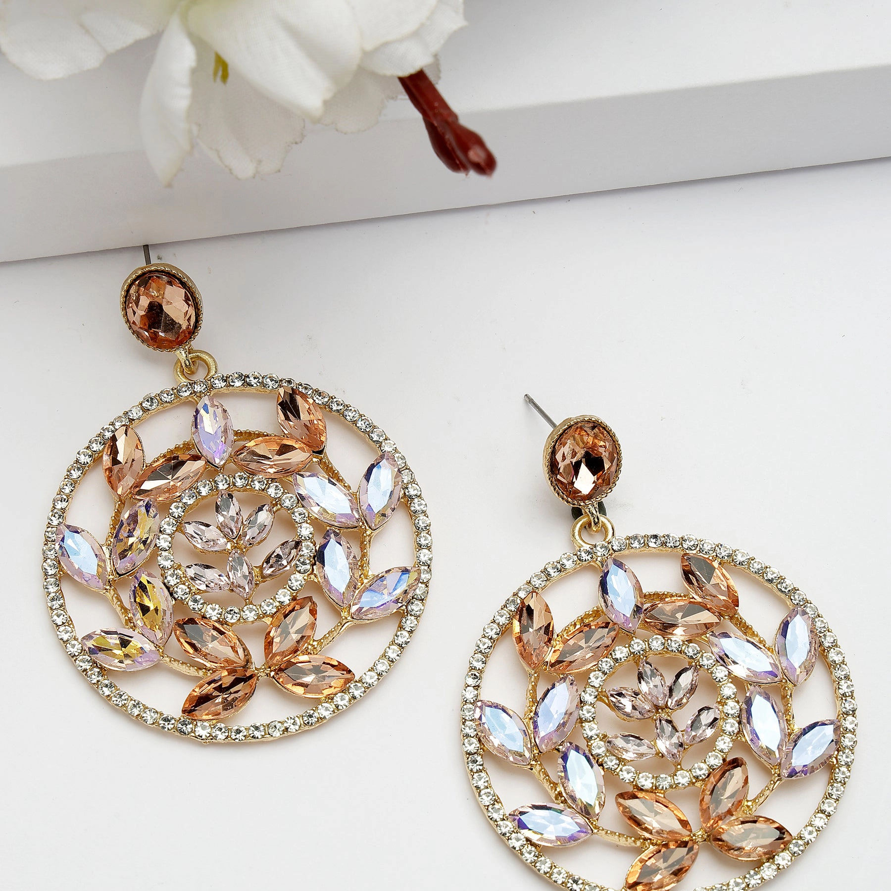 AGP PARIS Womens Diva Collection Dainty Hollow Floral Drop Earrings