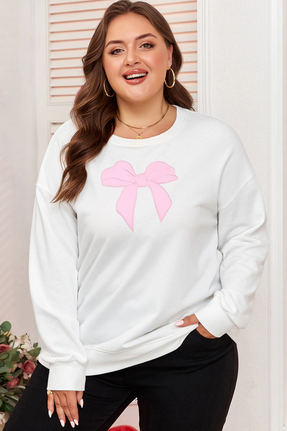 Threaded Pear Women's Beige Big Bow Accent Plus Drop Shoulder Sweatshirt